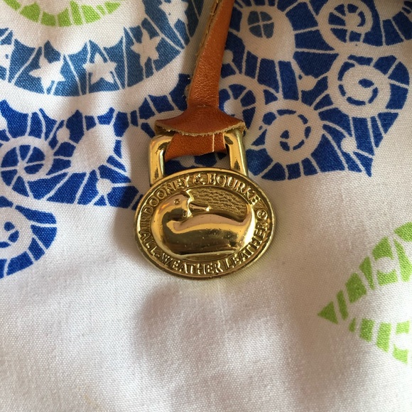 SOLD Vintage Dooney and Bourke Carrier Purse - Picture 10 of 14